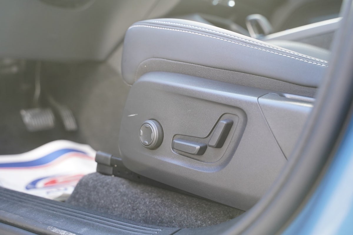 Billede af Volvo EX40  Twin Performance Plus