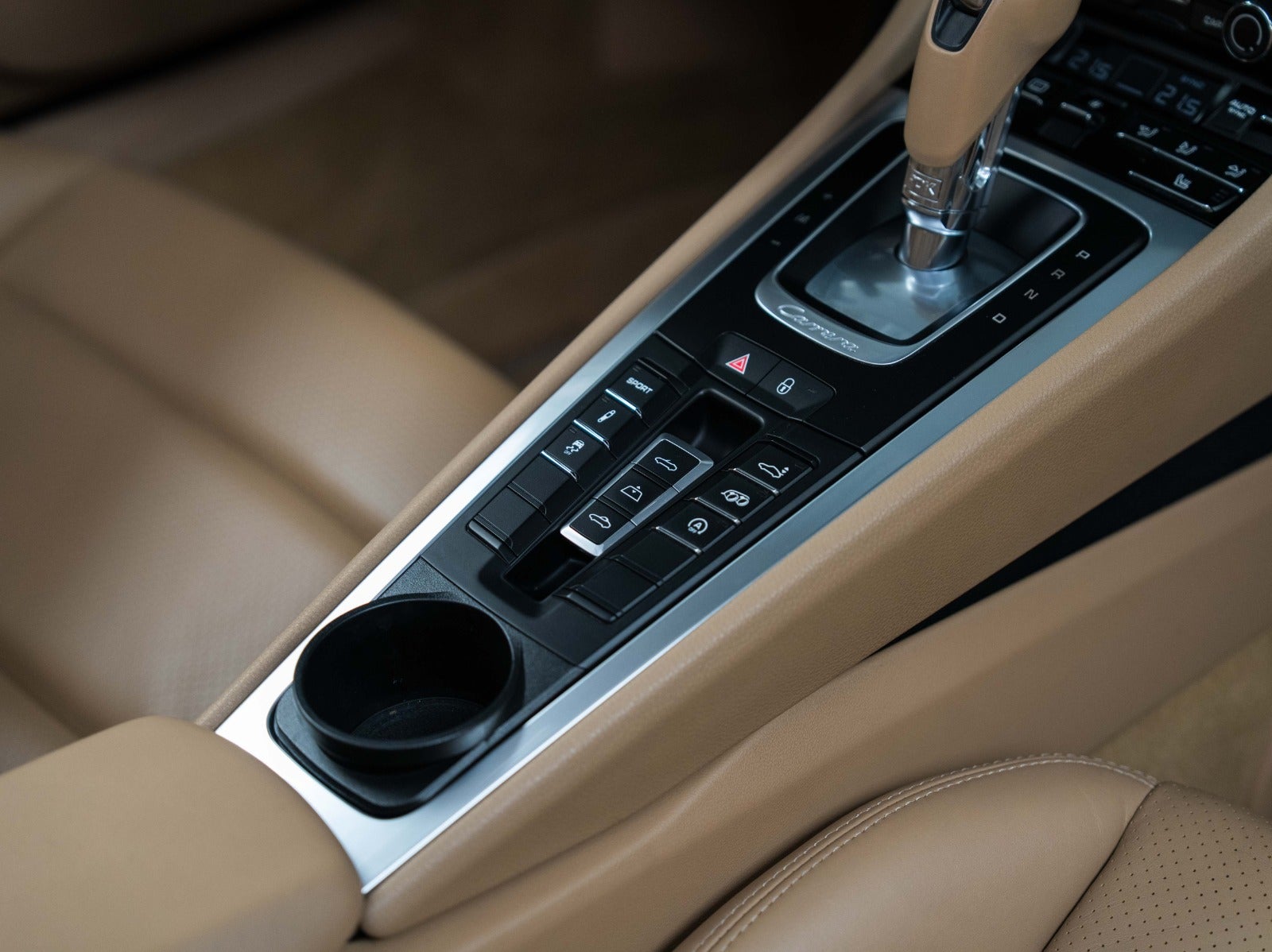 Gallery image 18 of 19