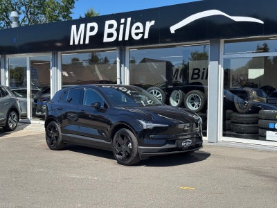 Volvo EX30 Extended Range Black Edition