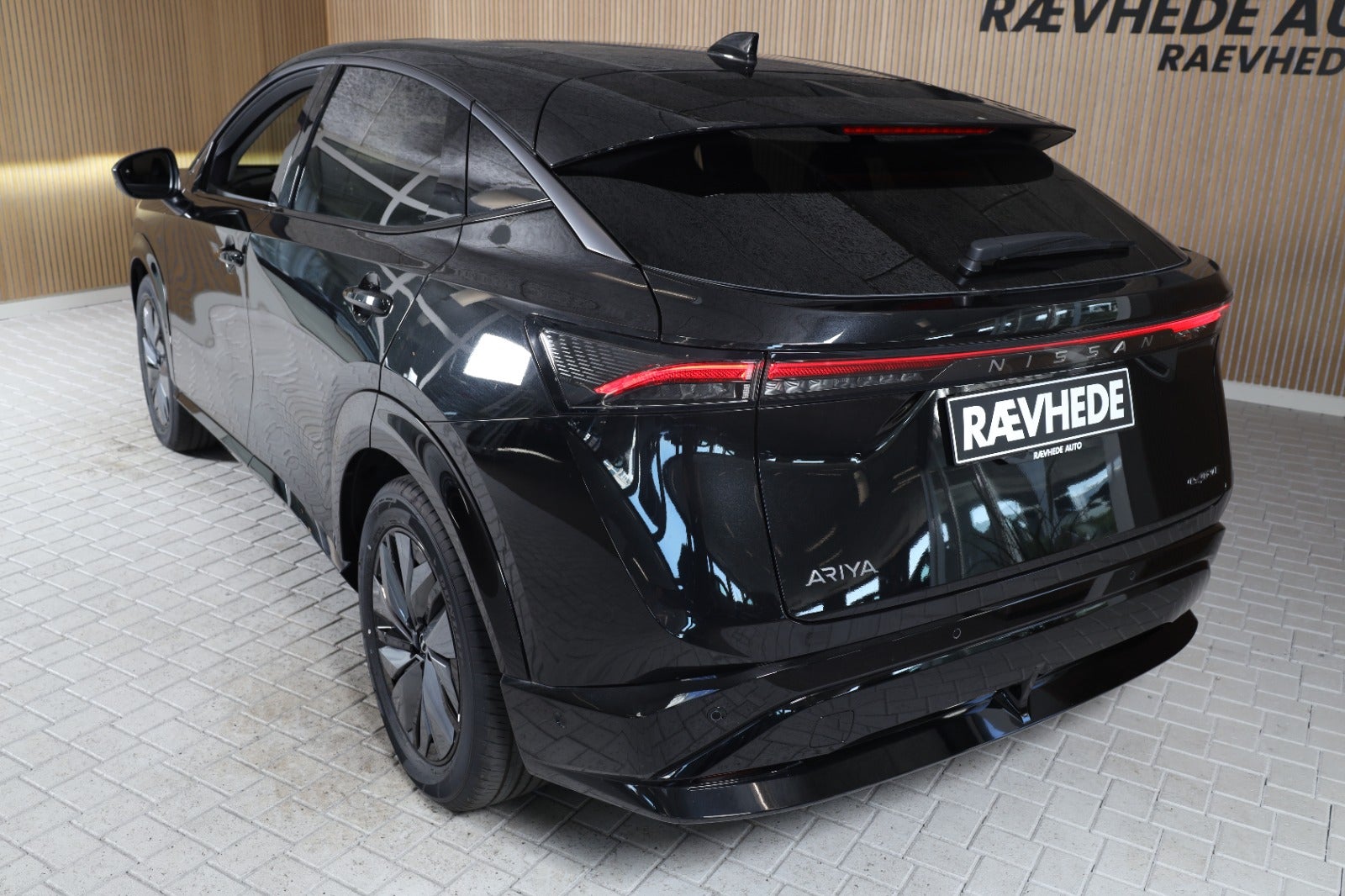 Nissan Ariya Evolve e-4ORCE – 4