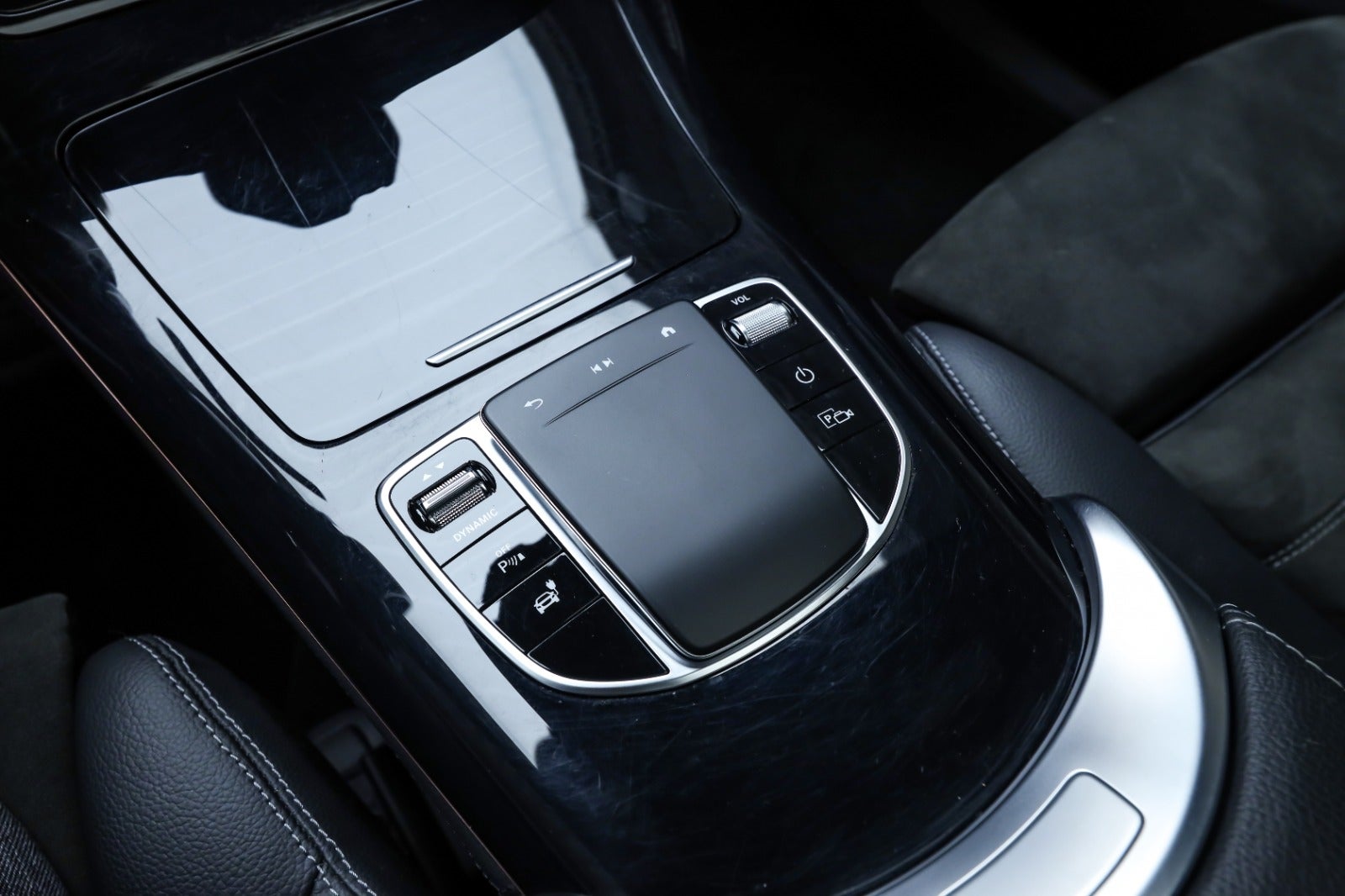 Mercedes-Benz EQC 400