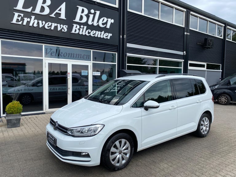 VW Touran TSi 150 Comfortline DSG Van