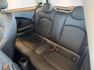 MINI Cooper SE Classic Trim