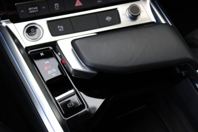 Audi e-tron S-line quattro