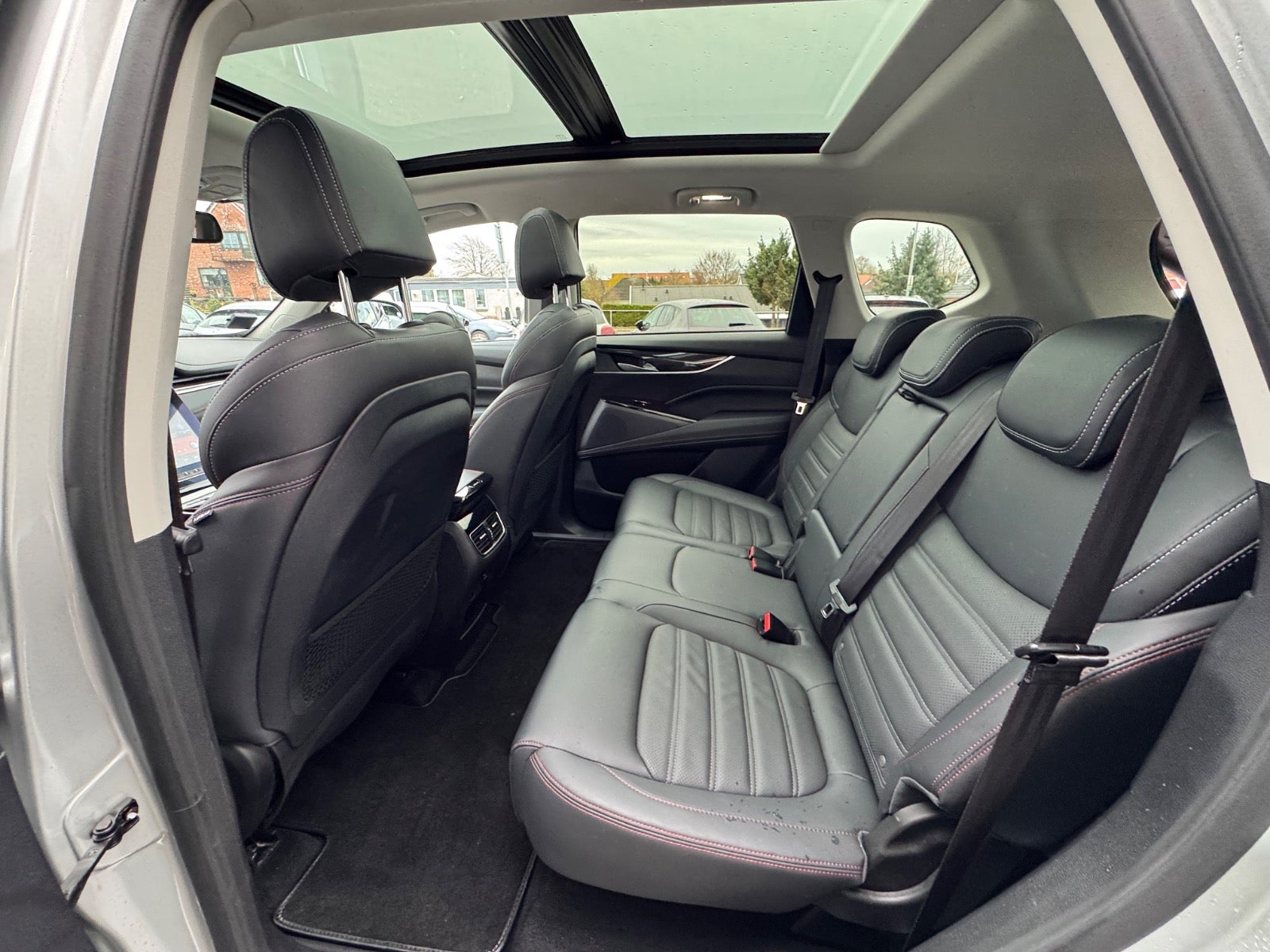 Billede af Maxus Euniq6 70 