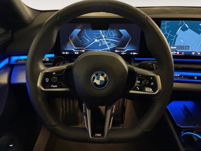 BMW i5 eDrive40 Touring M-Sport Van