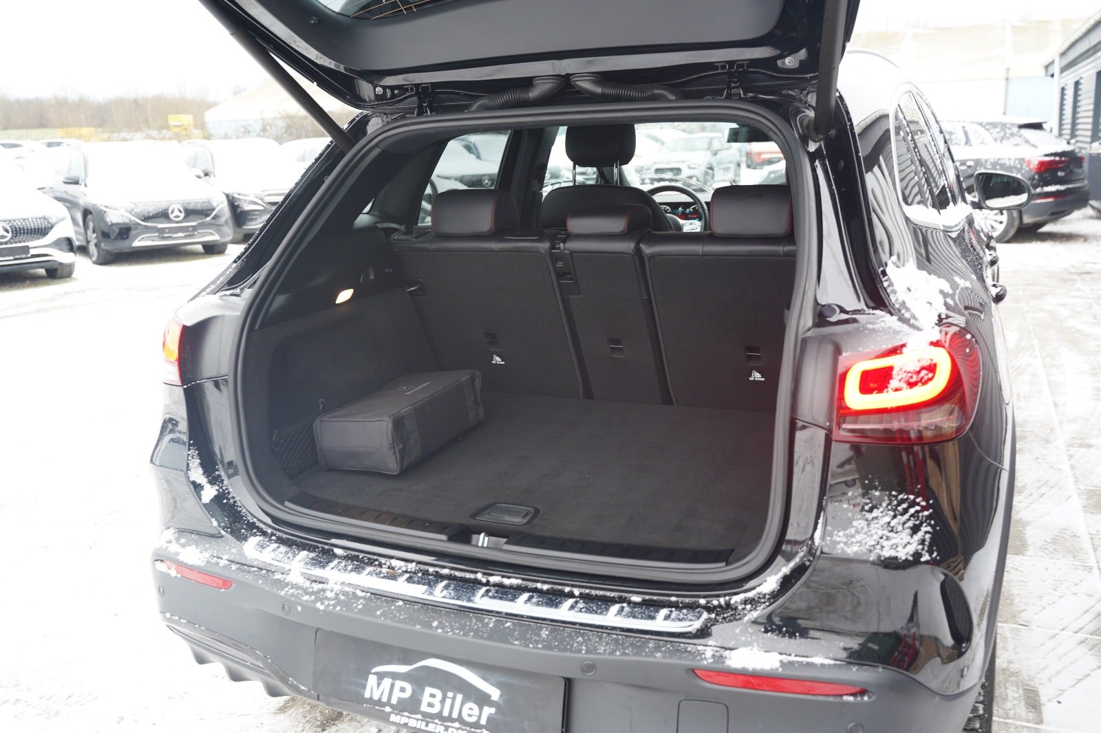 Billede af Mercedes EQA300  AMG Line 4Matic