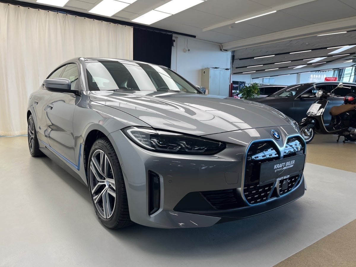 Billede af BMW i4  eDrive40