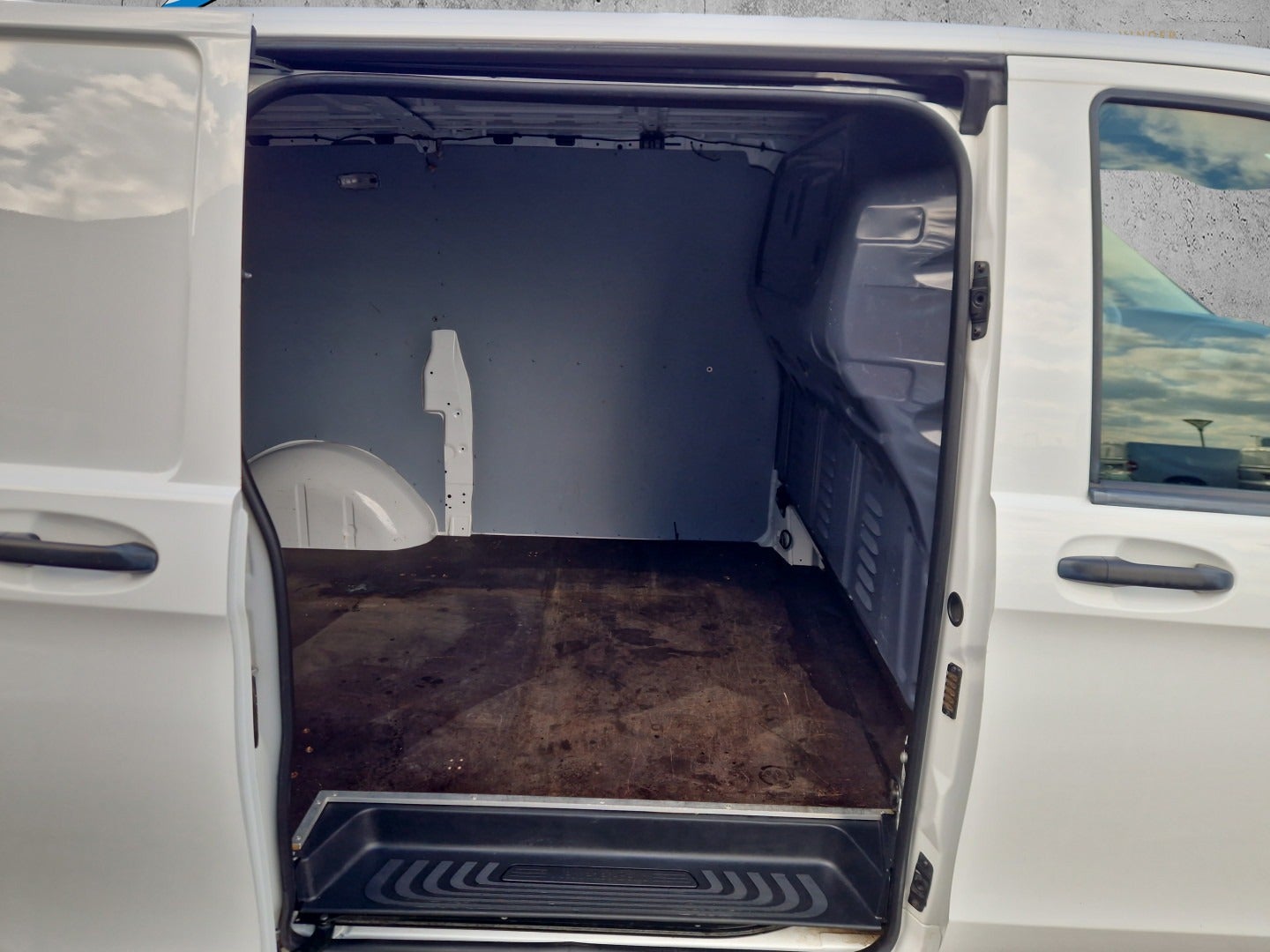 Billede af Mercedes Vito 114 2,2 CDi Kassevogn aut. L