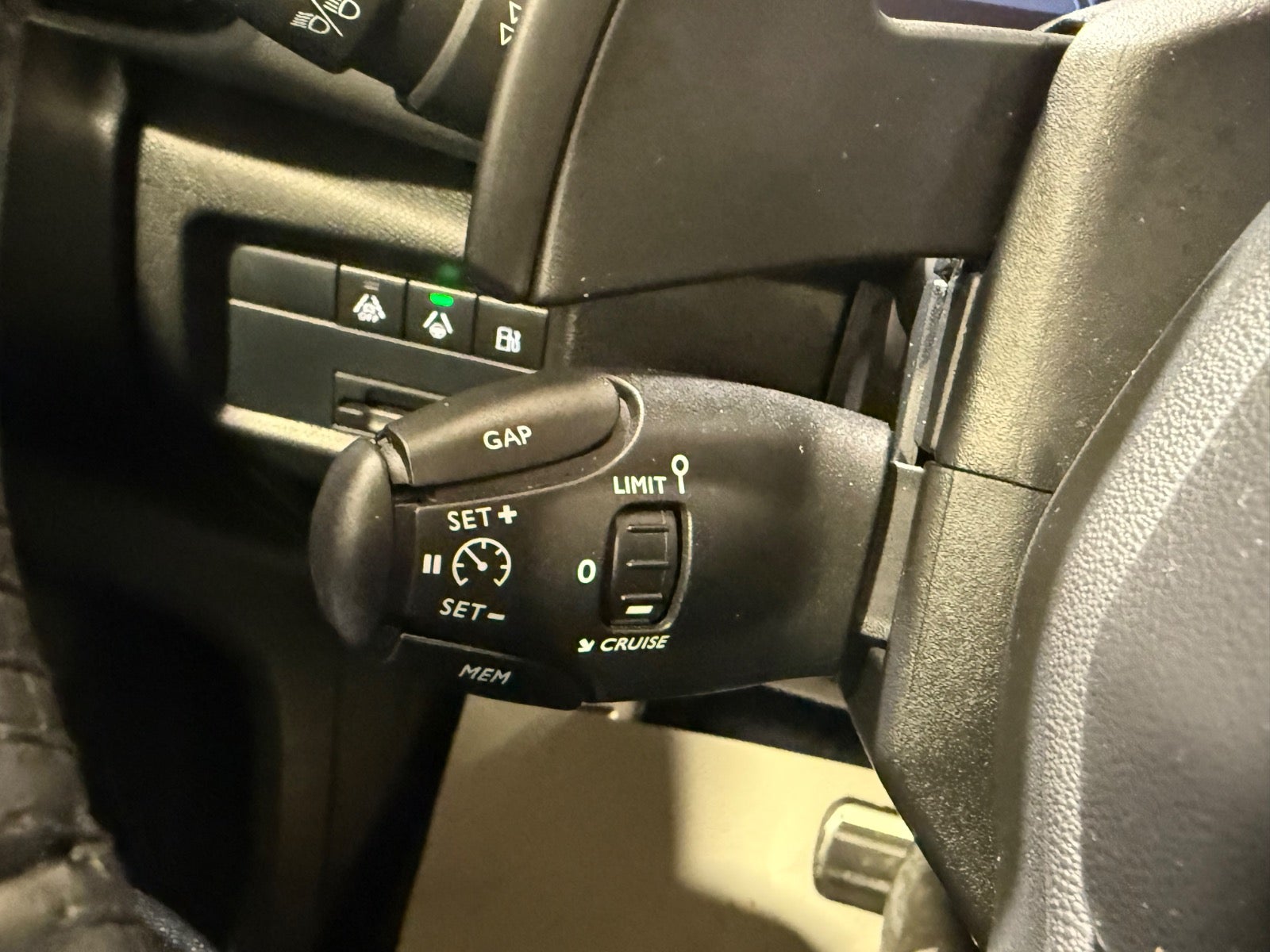 Citroën C5 Aircross Hybrid Shine Sport EAT8