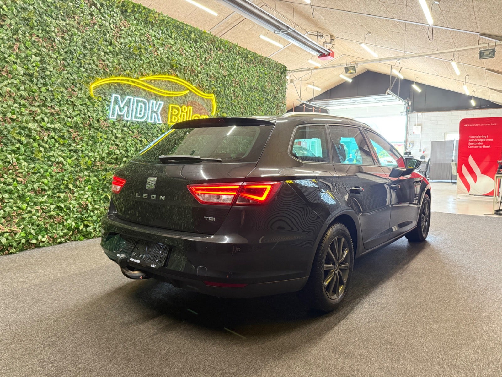 Billede af Seat Leon 1,6 TDi 110 Style ST DSG