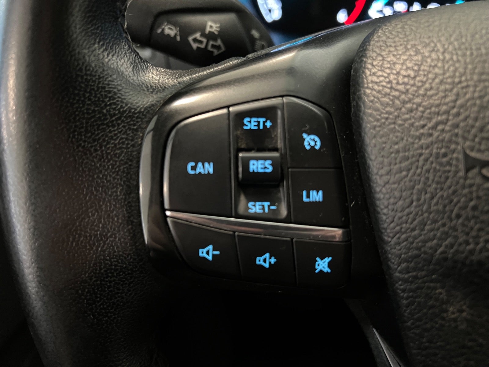 Billede af Ford Transit Custom 300L 2,0 TDCi 130 Trend