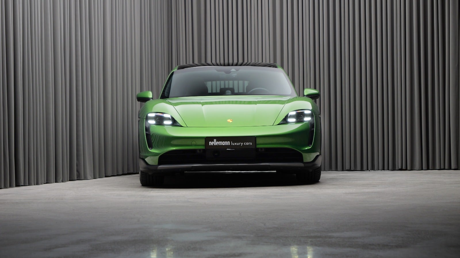 Porsche Taycan 4S Performance+ Cross Turismo