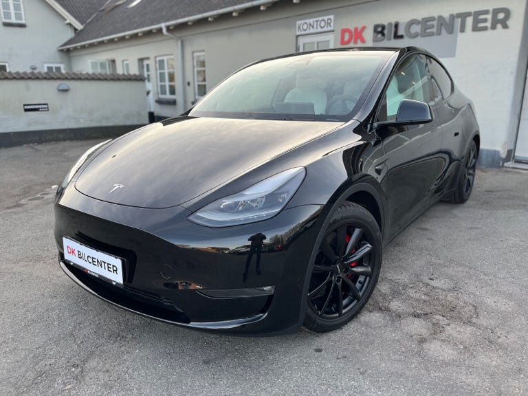 Tesla Model Y Performance AWD