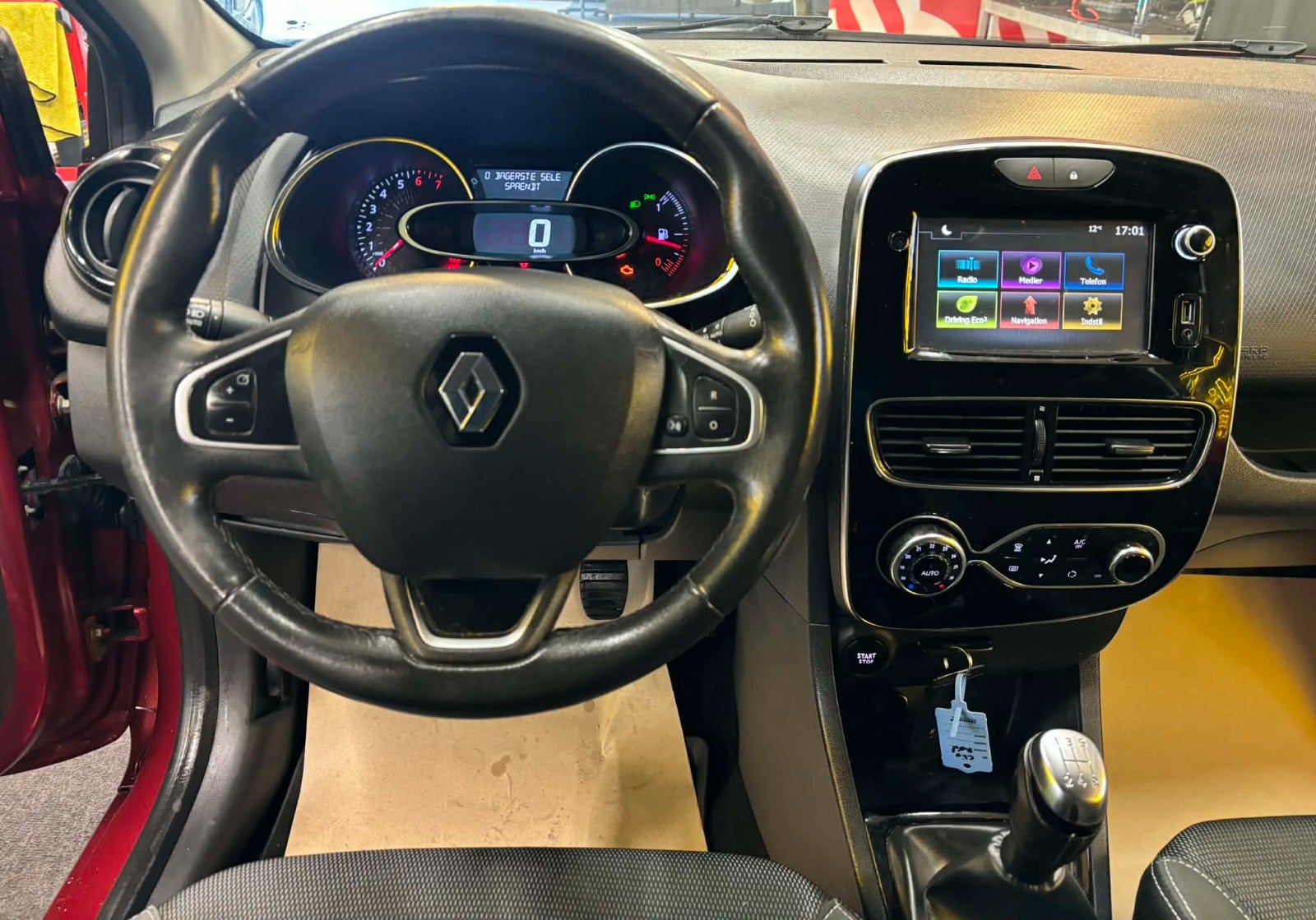 Billede af Renault Clio IV 0,9 TCe 90 Limited Sport Tourer