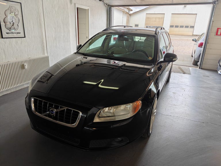 Volvo V70 T Momentum