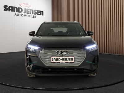 Audi Q4 e-tron 35 Attitude Van
