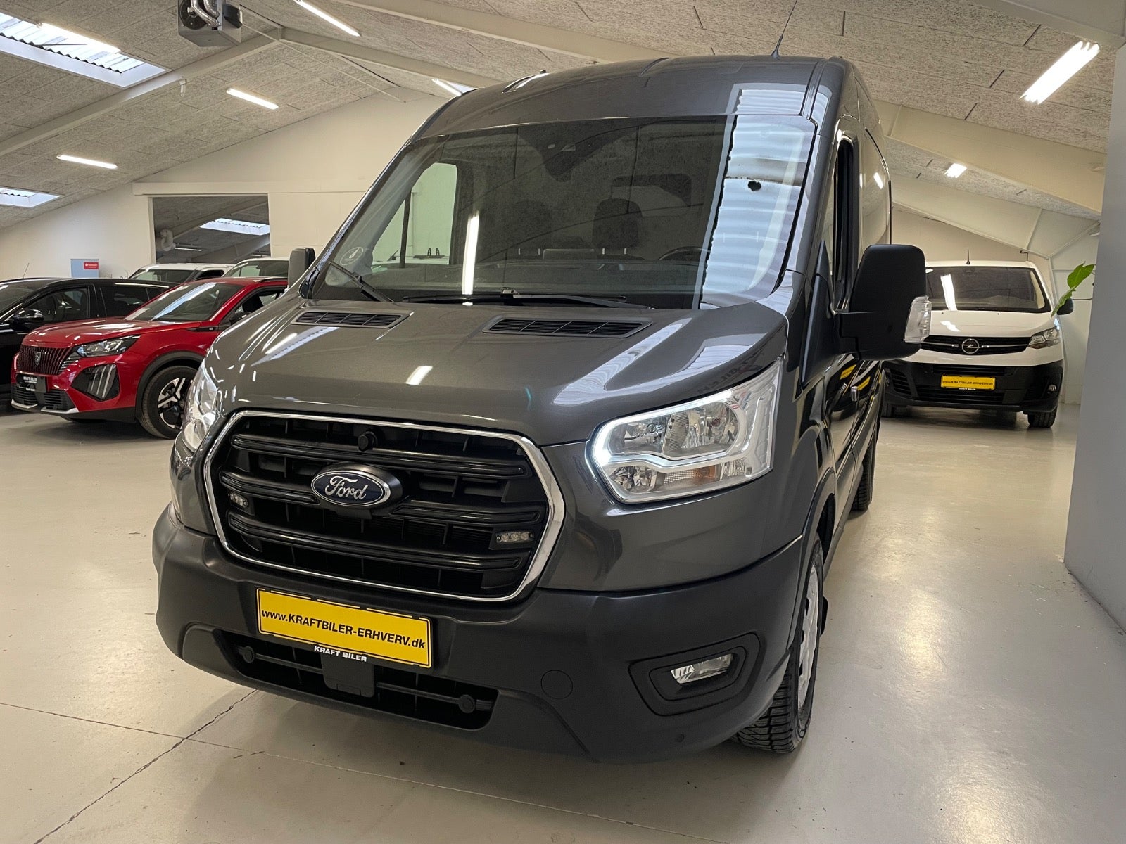 Billede af Ford Transit 350 L2 Van 2,0 TDCi 170 Trend aut. H2 FWD