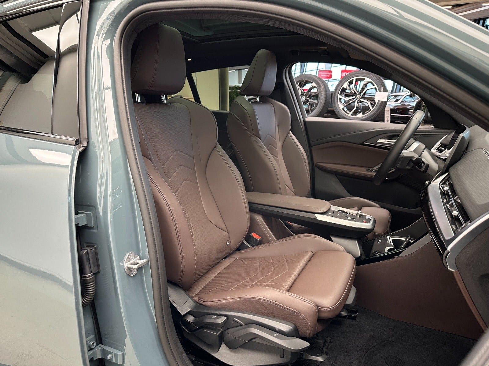 Billede af BMW iX2  eDrive20 M-Sport