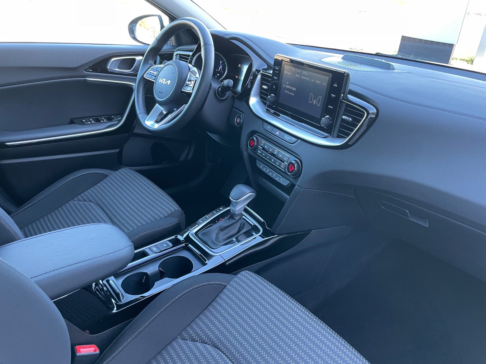 Billede af Kia Ceed 1,6 PHEV Prestige SW DCT