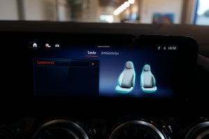 Mercedes EQA250