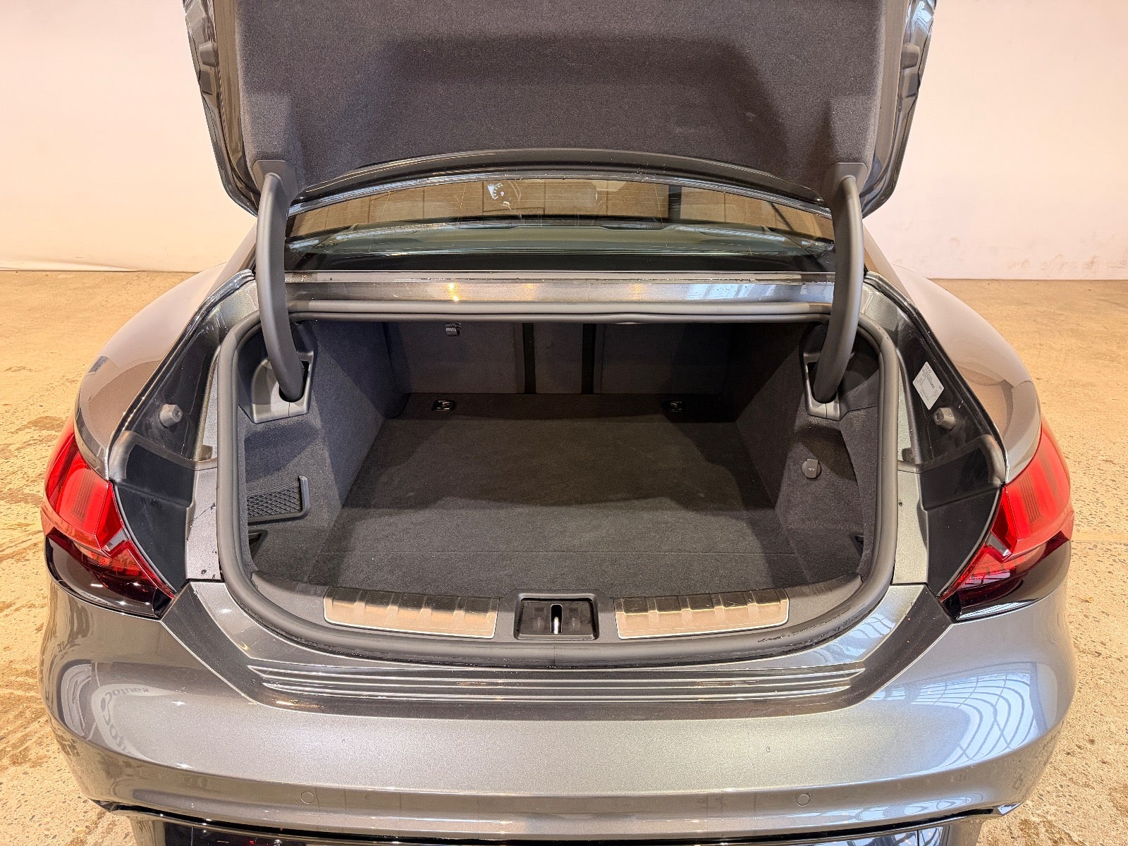 Audi e-tron GT quattro