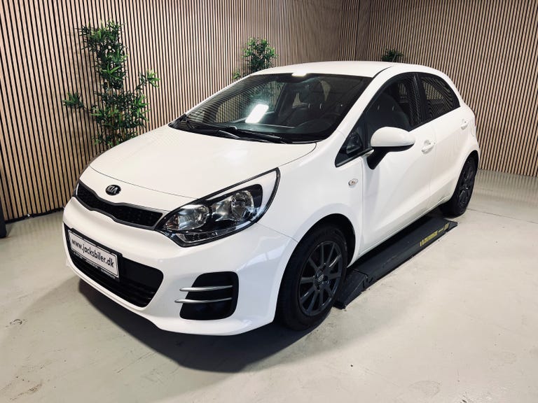 Kia Rio CVVT Comfort