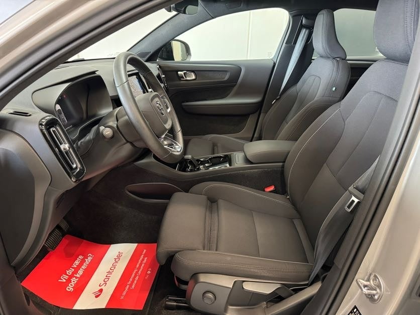 Volvo C40 P6 ReCharge Core