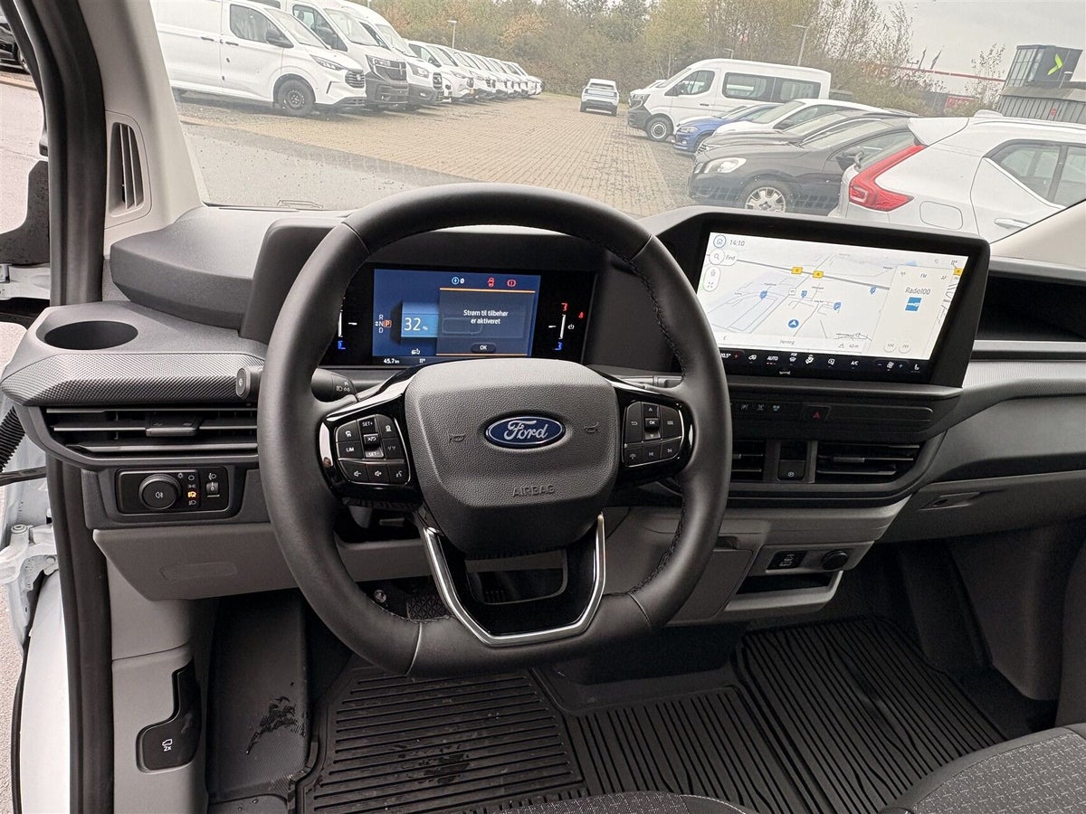Ford E-Transit Custom 320L Trend billede 12