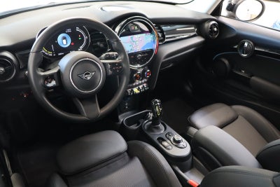 MINI Cooper SE Edition Premium Plus