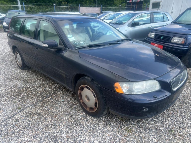 Volvo V70 140