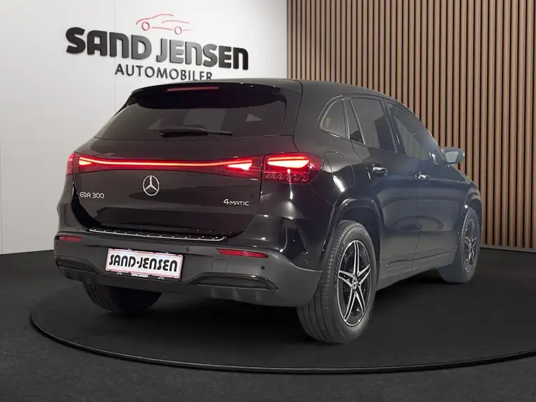 Mercedes EQA300 AMG Line 4Matic Van