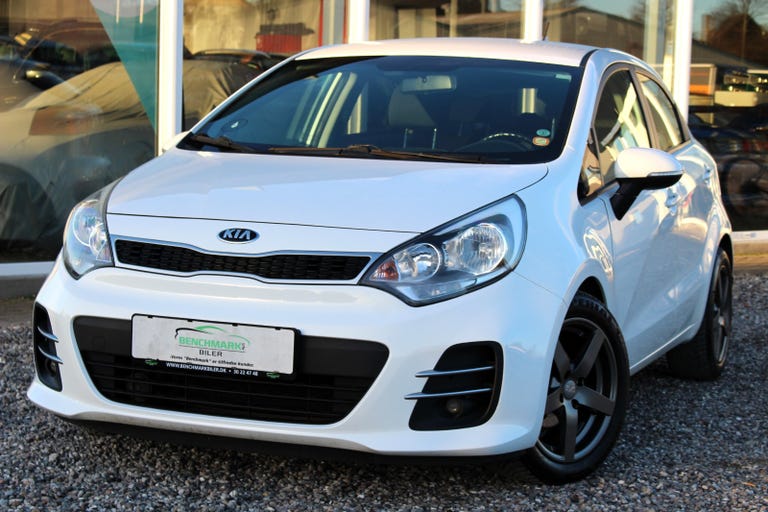 Kia Rio CVVT Limited