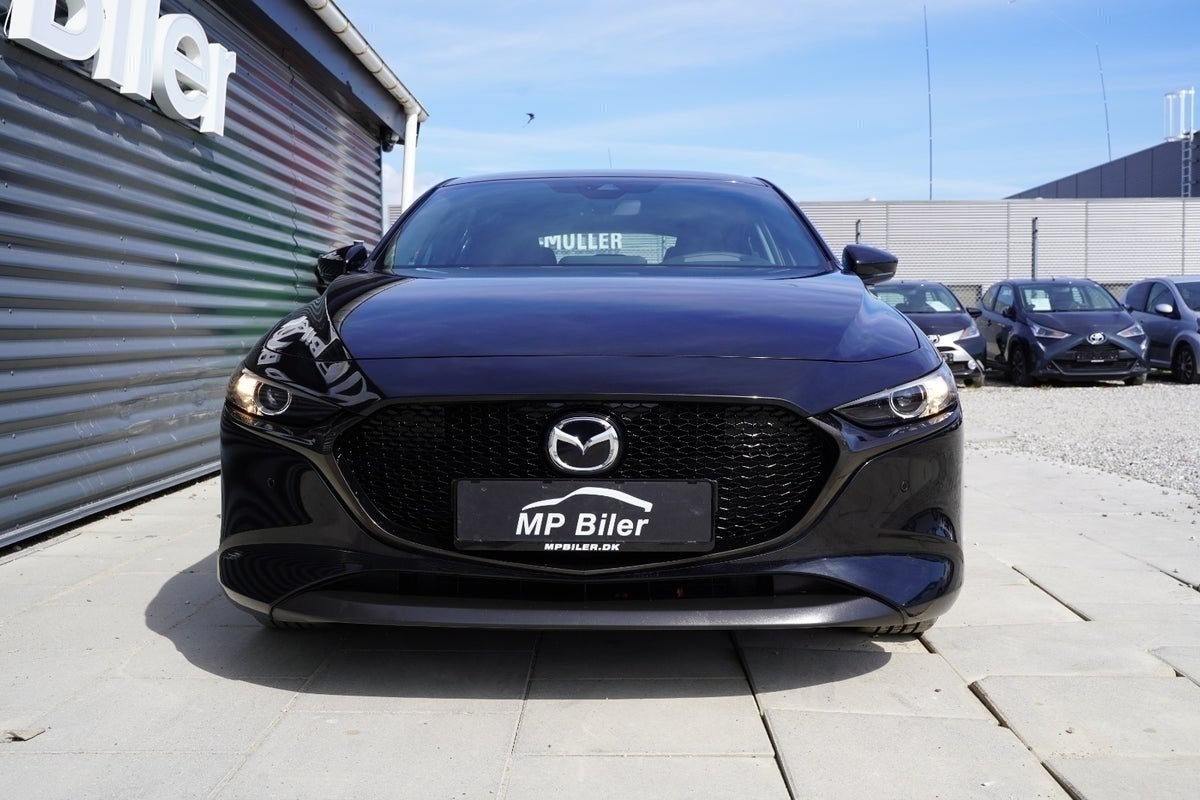 Billede af Mazda 3 1,8 SkyActiv-D 116 Sky aut.