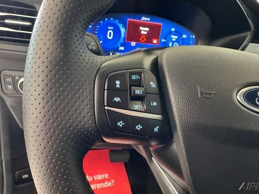 Ford Kuga PHEV ST-Line X CVT