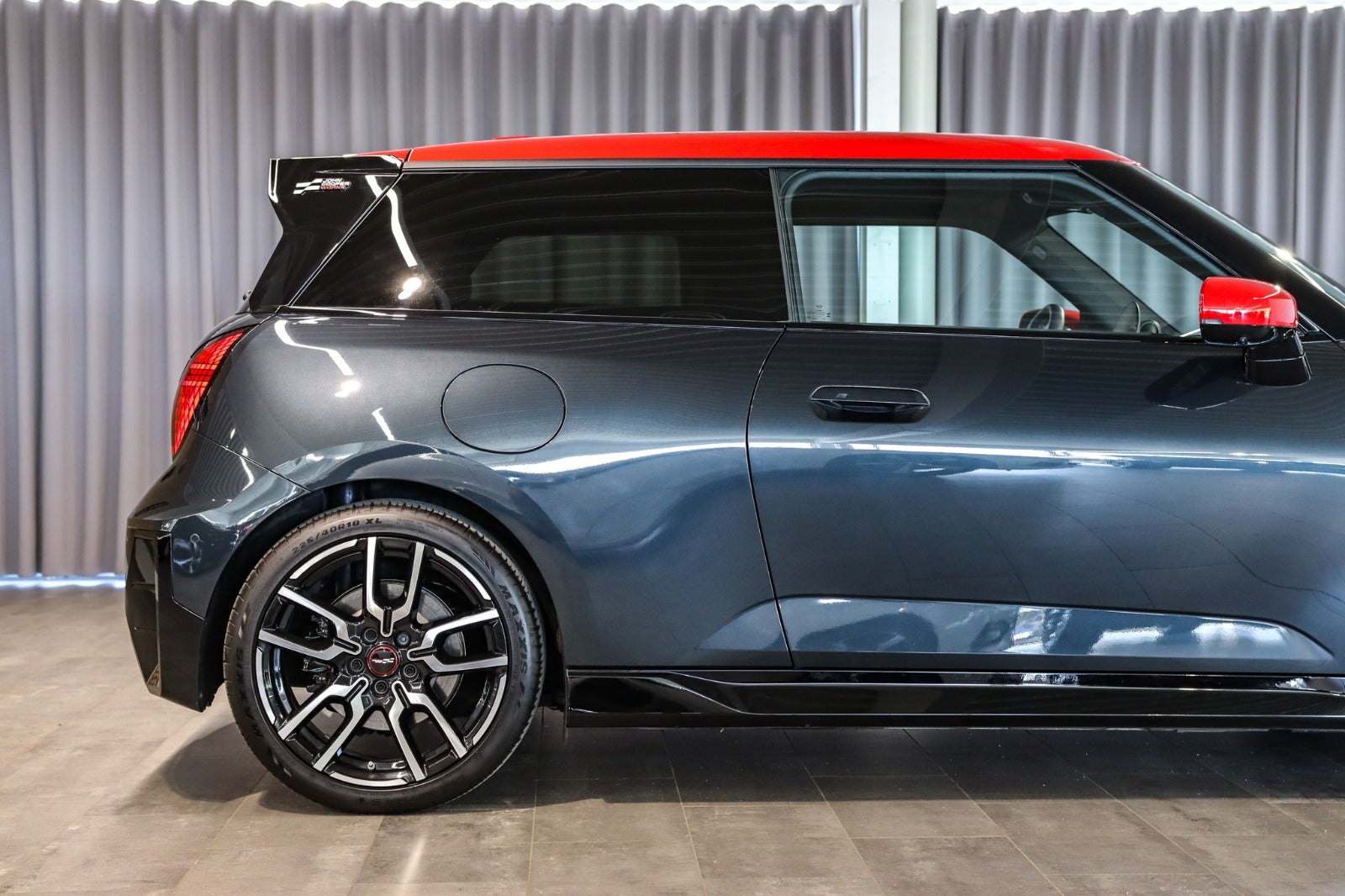 Billede af MINI Cooper SE  JCW Trim XL