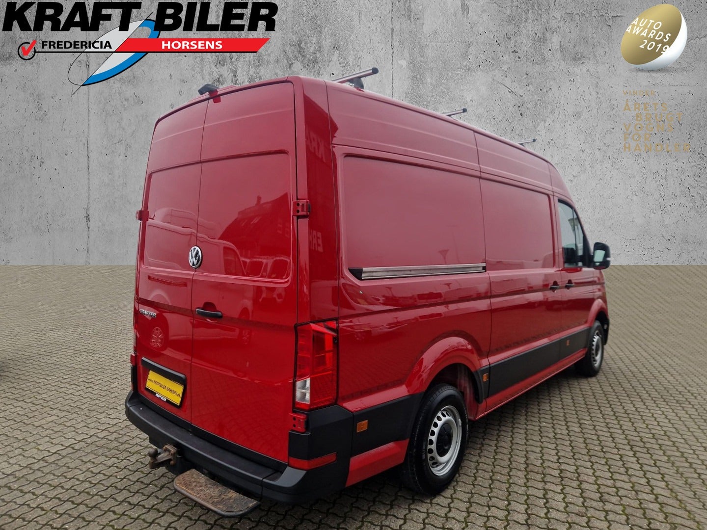 Billede af VW Crafter 35 2,0 TDi 177 Kassevogn L3H3 aut.