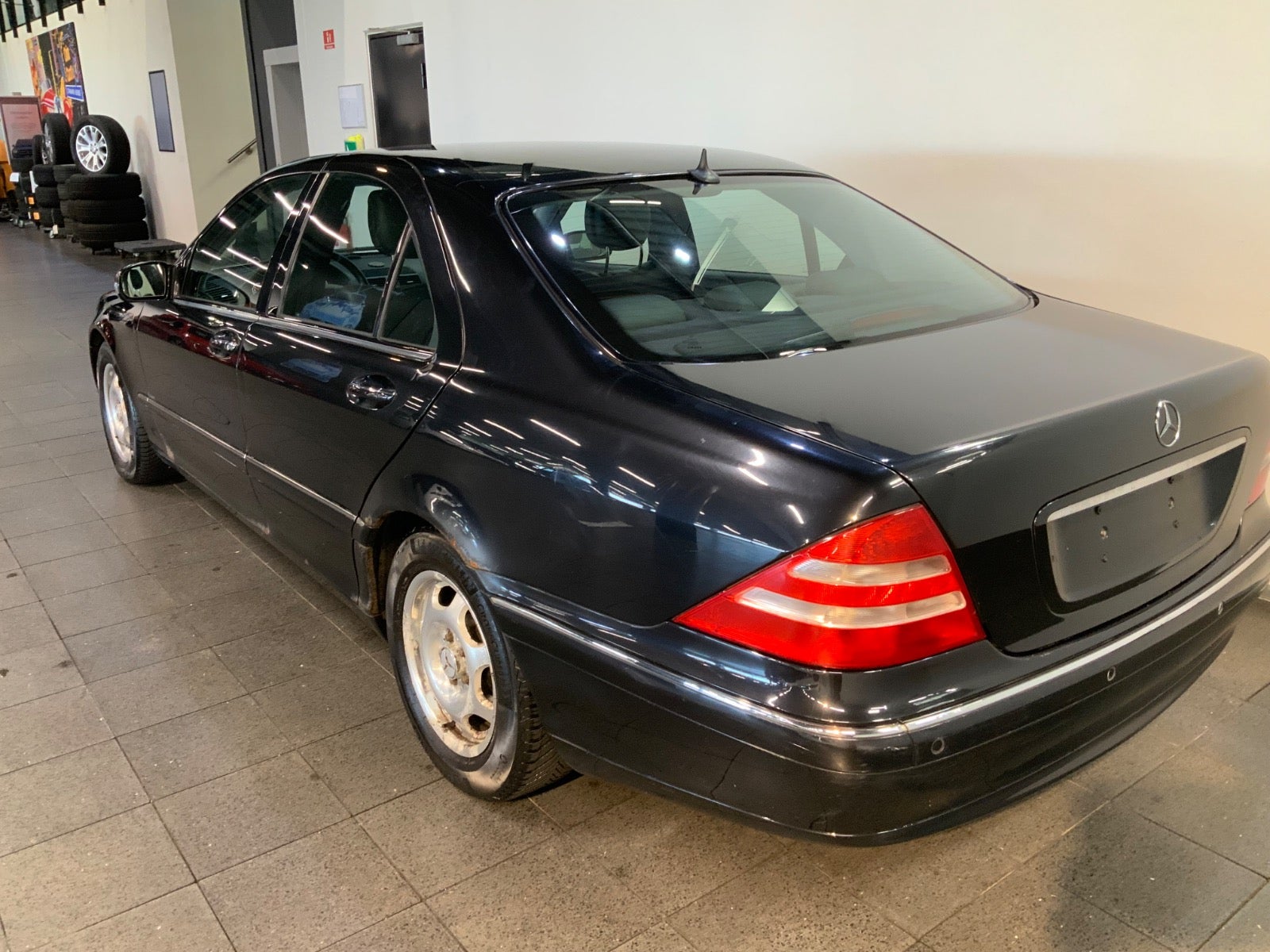 Mercedes-Benz S 320 (4/8)
