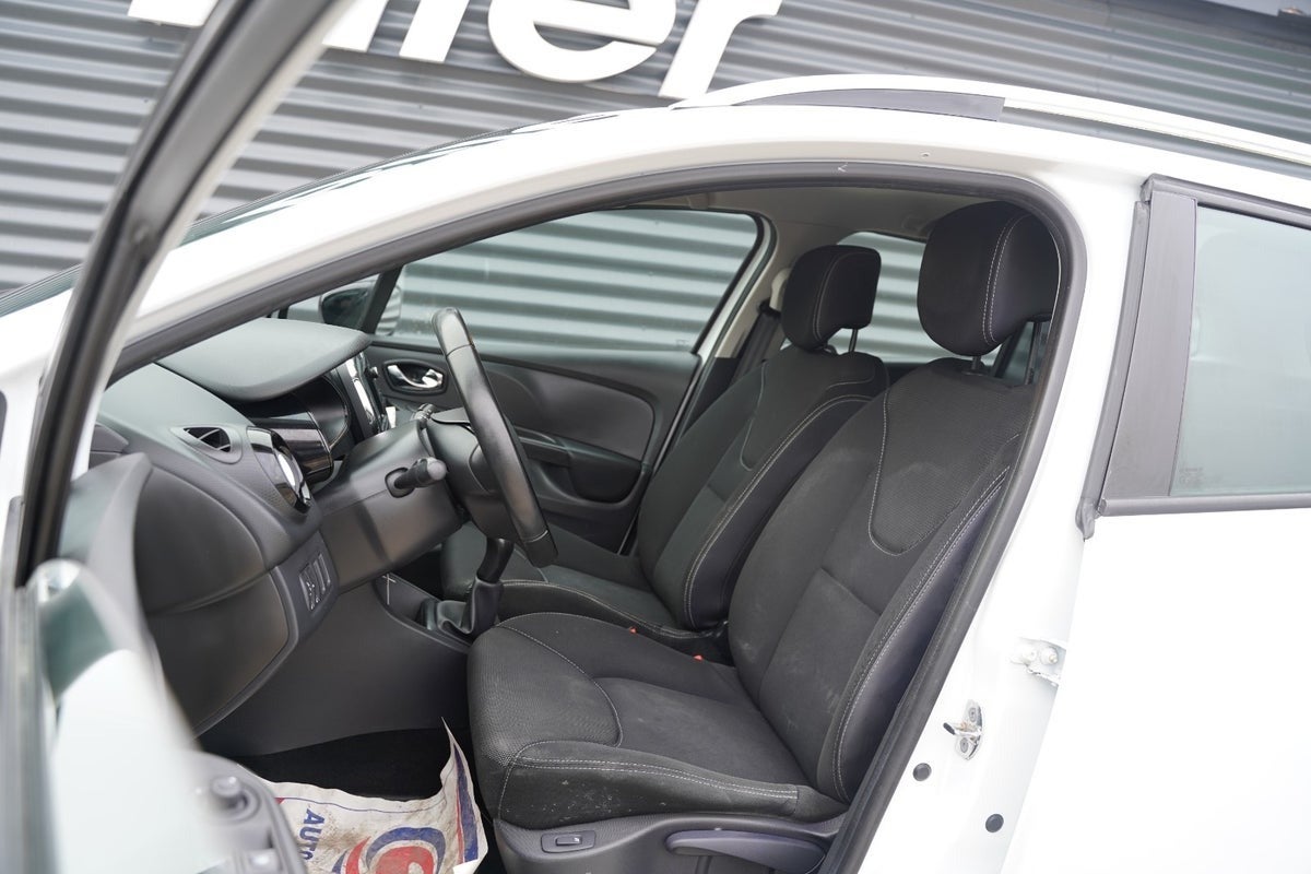 Billede af Renault Clio IV 1,5 dCi 75 Expression Sport Tourer Van