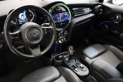 MINI Cooper SE Camden Edition