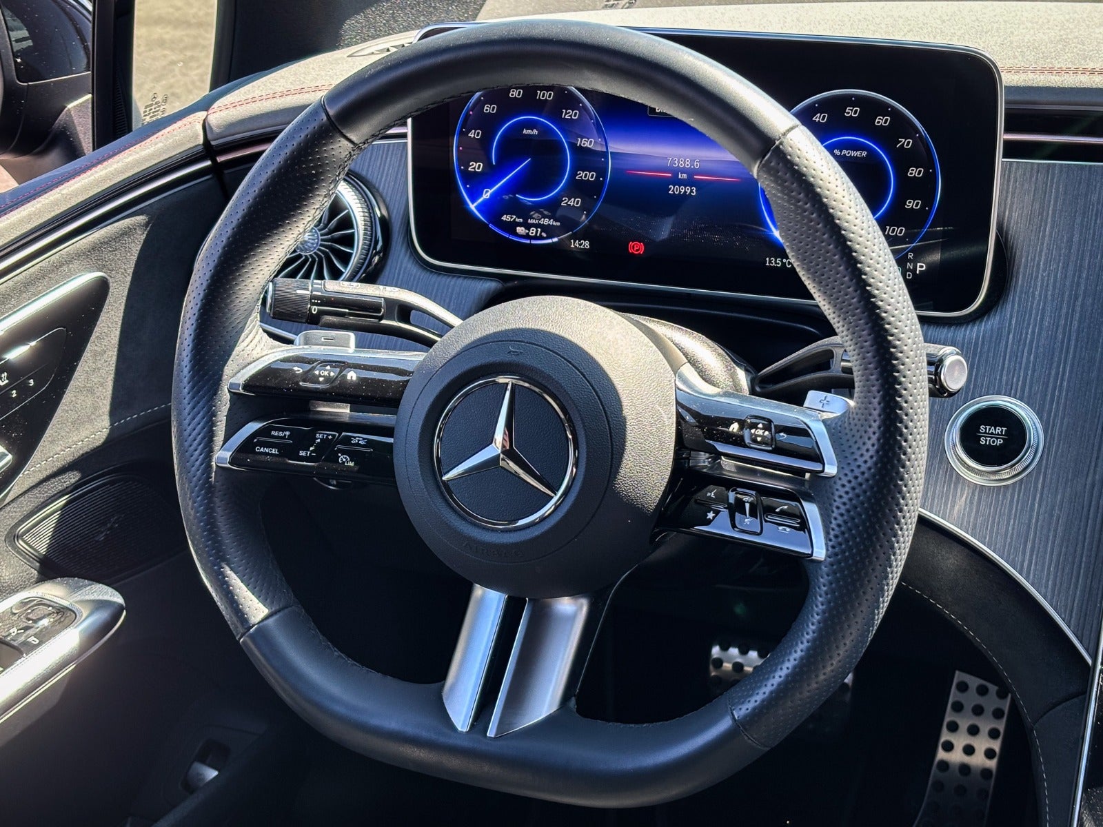 Billede af Mercedes EQE350  AMG Line