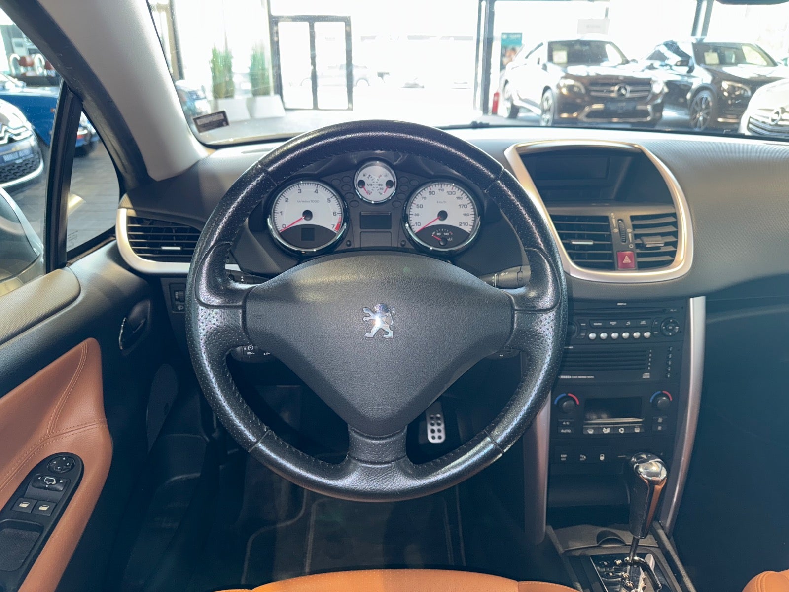 Billede af Peugeot 207 1,6 CC aut.