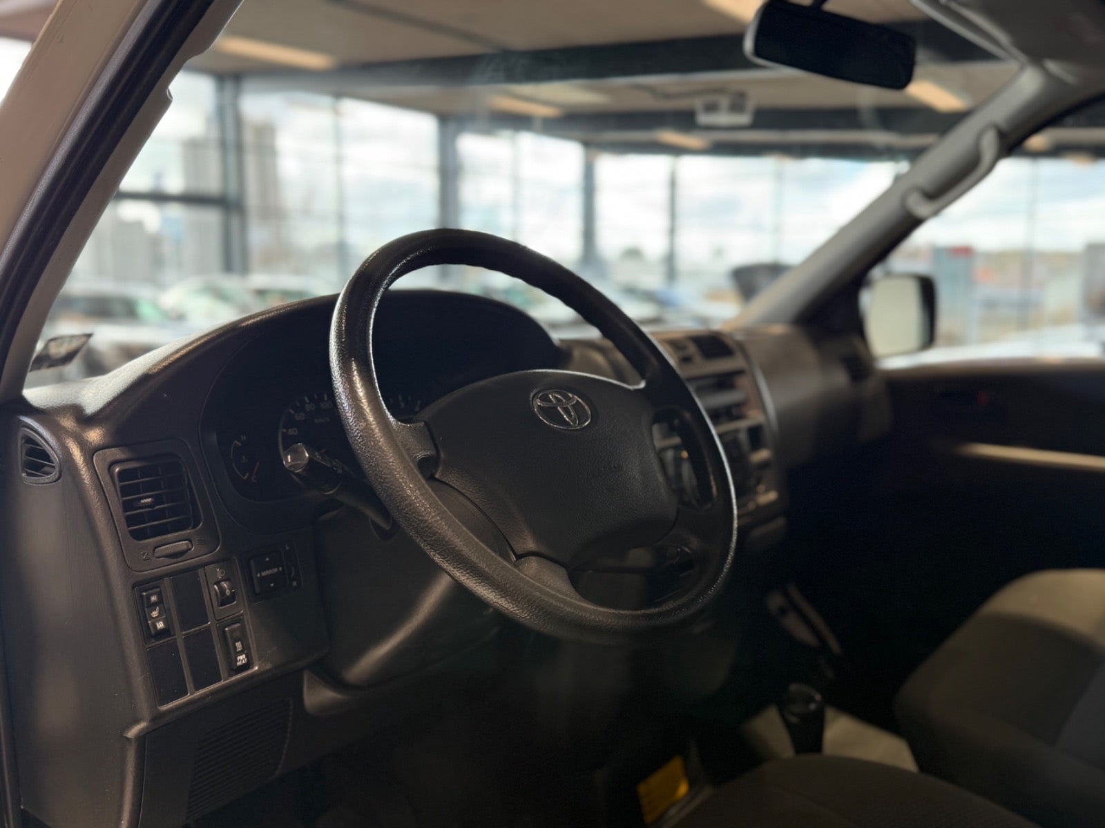 Billede af Toyota HiAce 2,5 D-4D 117 Komfort lang