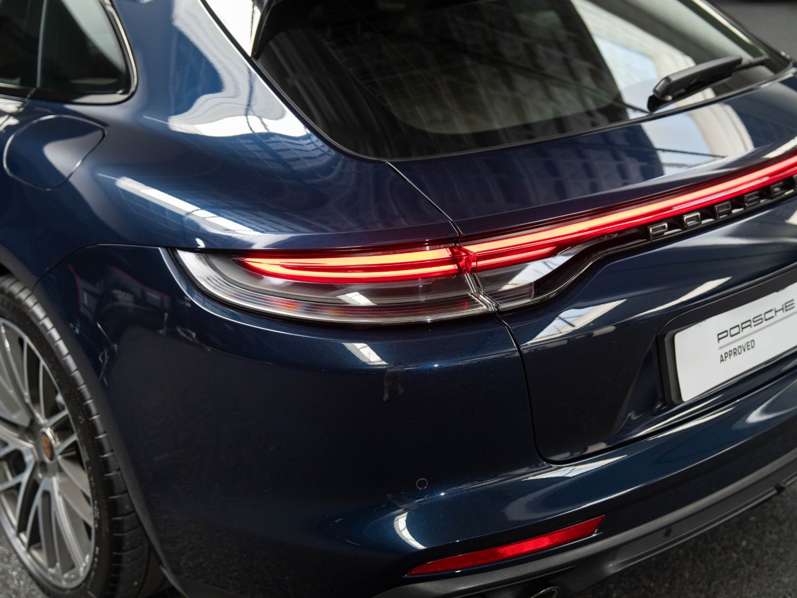 Gallery image 8 of 18