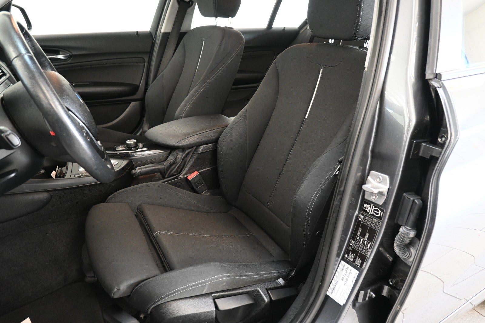 BMW 118i Sport Line aut.