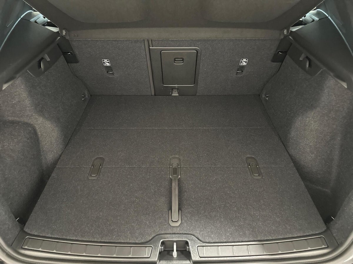 Volvo EX40 Extended Range Black Edition billede 14