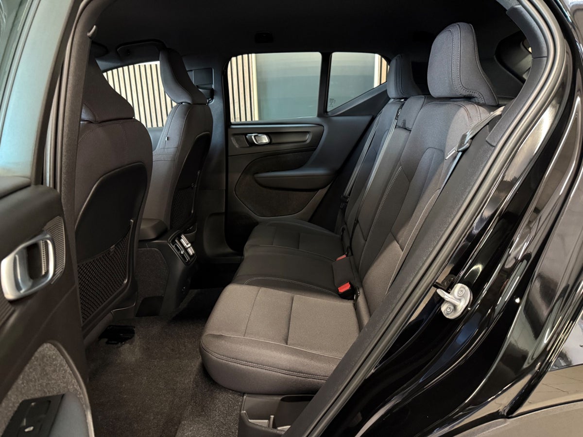 Volvo XC40 P6 ReCharge Core