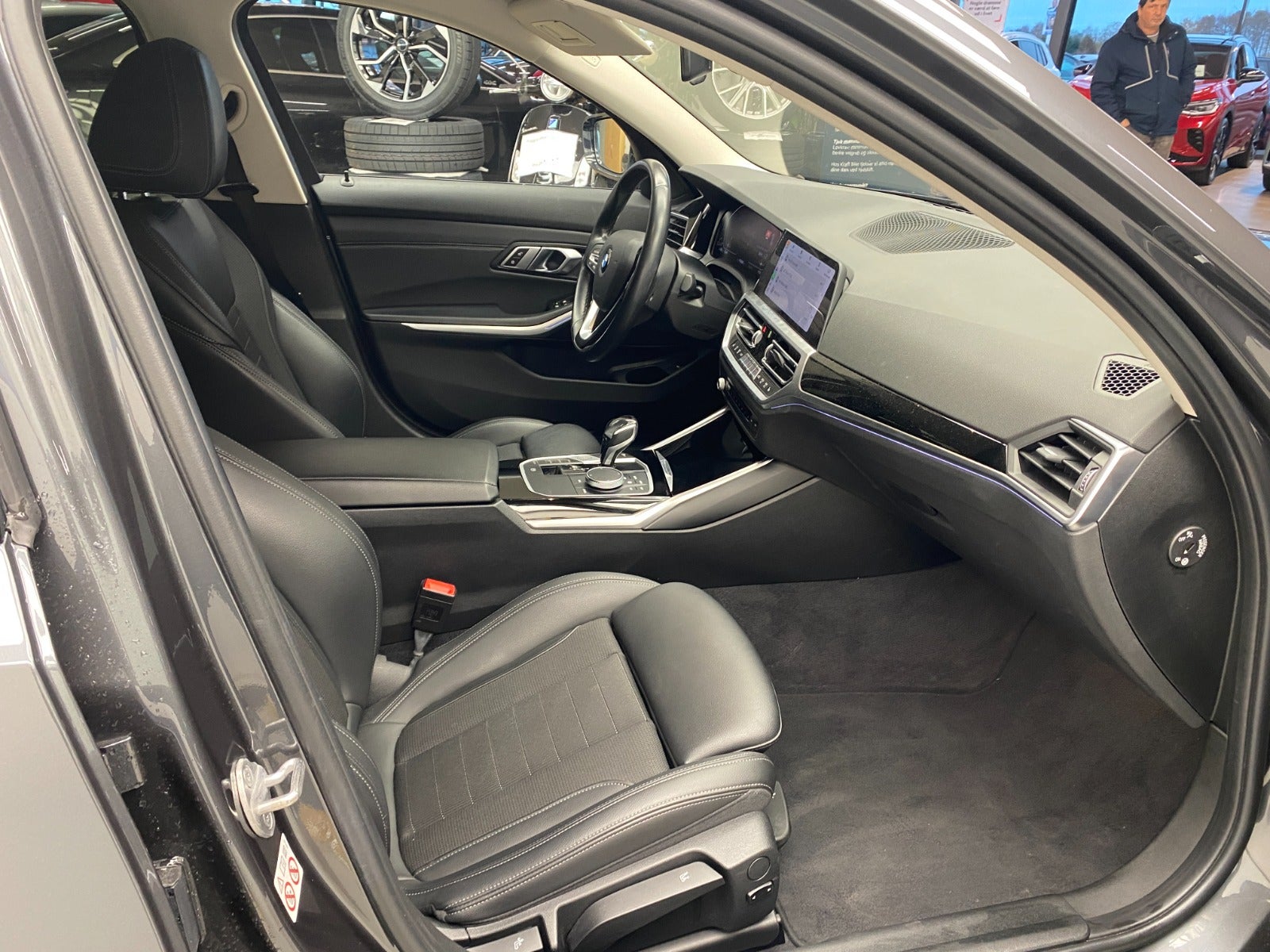 Billede af BMW 320d 2,0 Touring Sport Line aut.