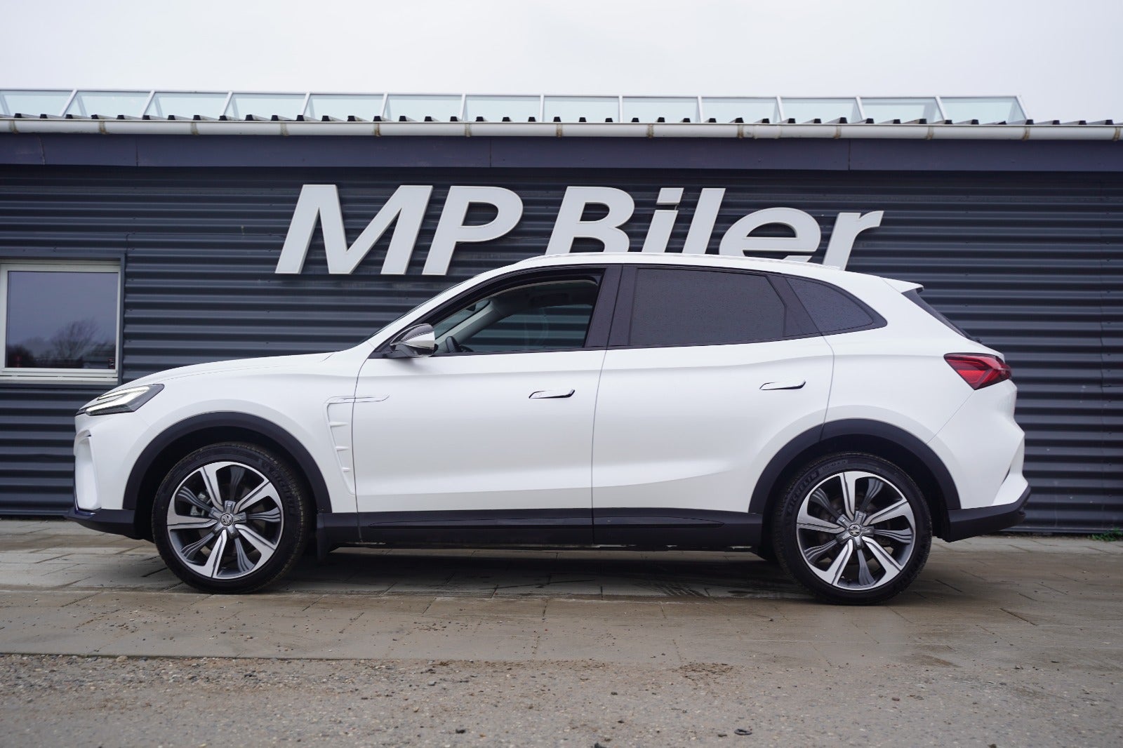 Billede af MG Marvel R  Luxury