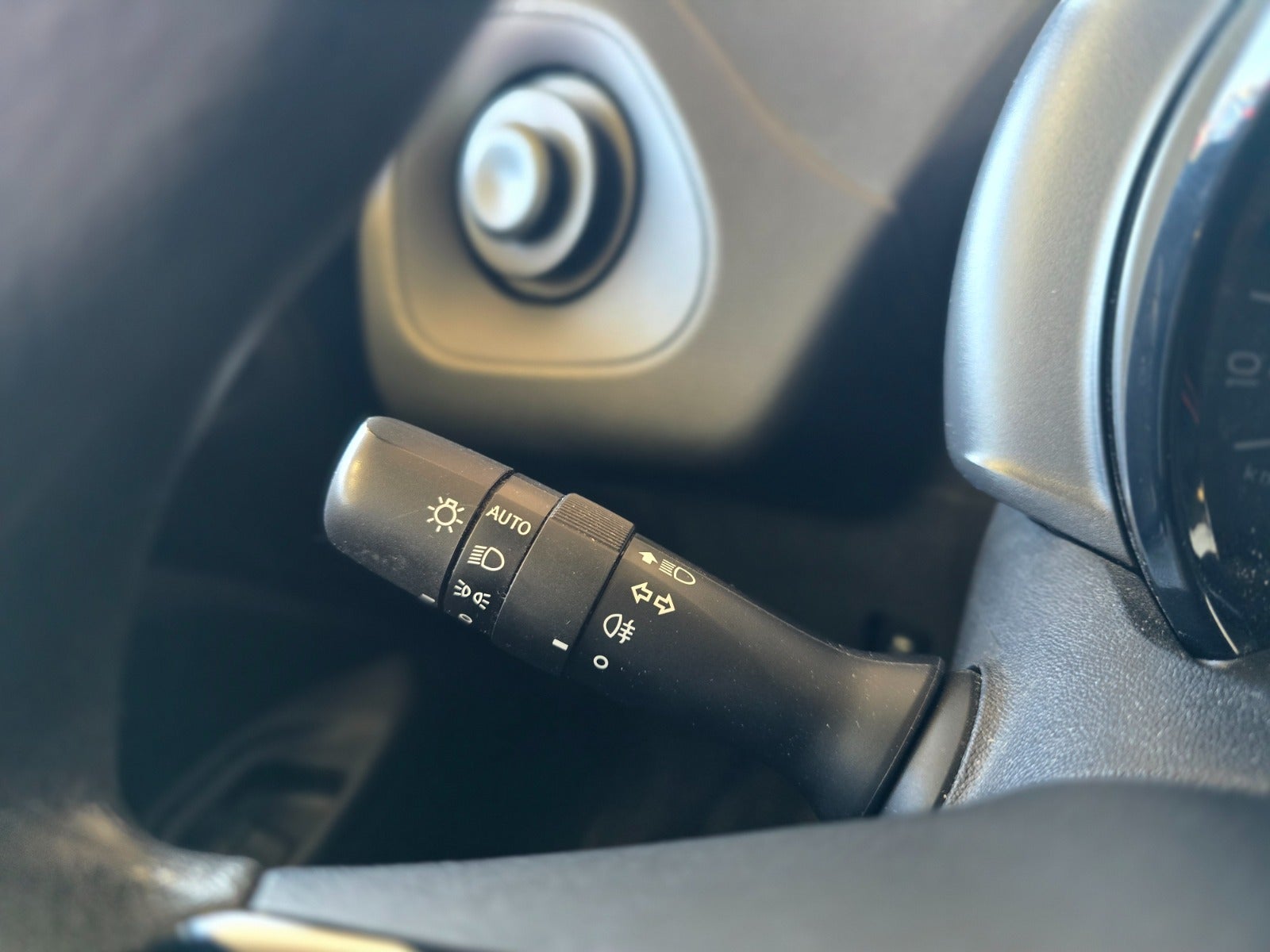 Billede af Citroën C1 1,0 VTi Attaque